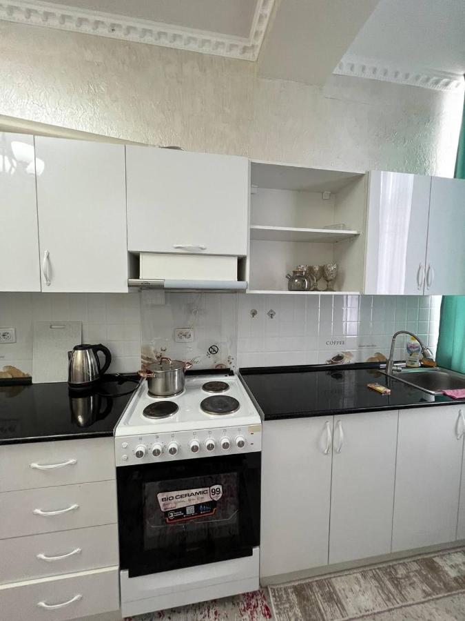 2-Room Apartment Mossovet Bishkek Exterior foto